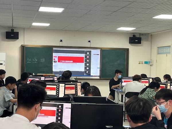 公共科学党总支积极开展“访企拓岗促就业活动”联系企业在线宣讲