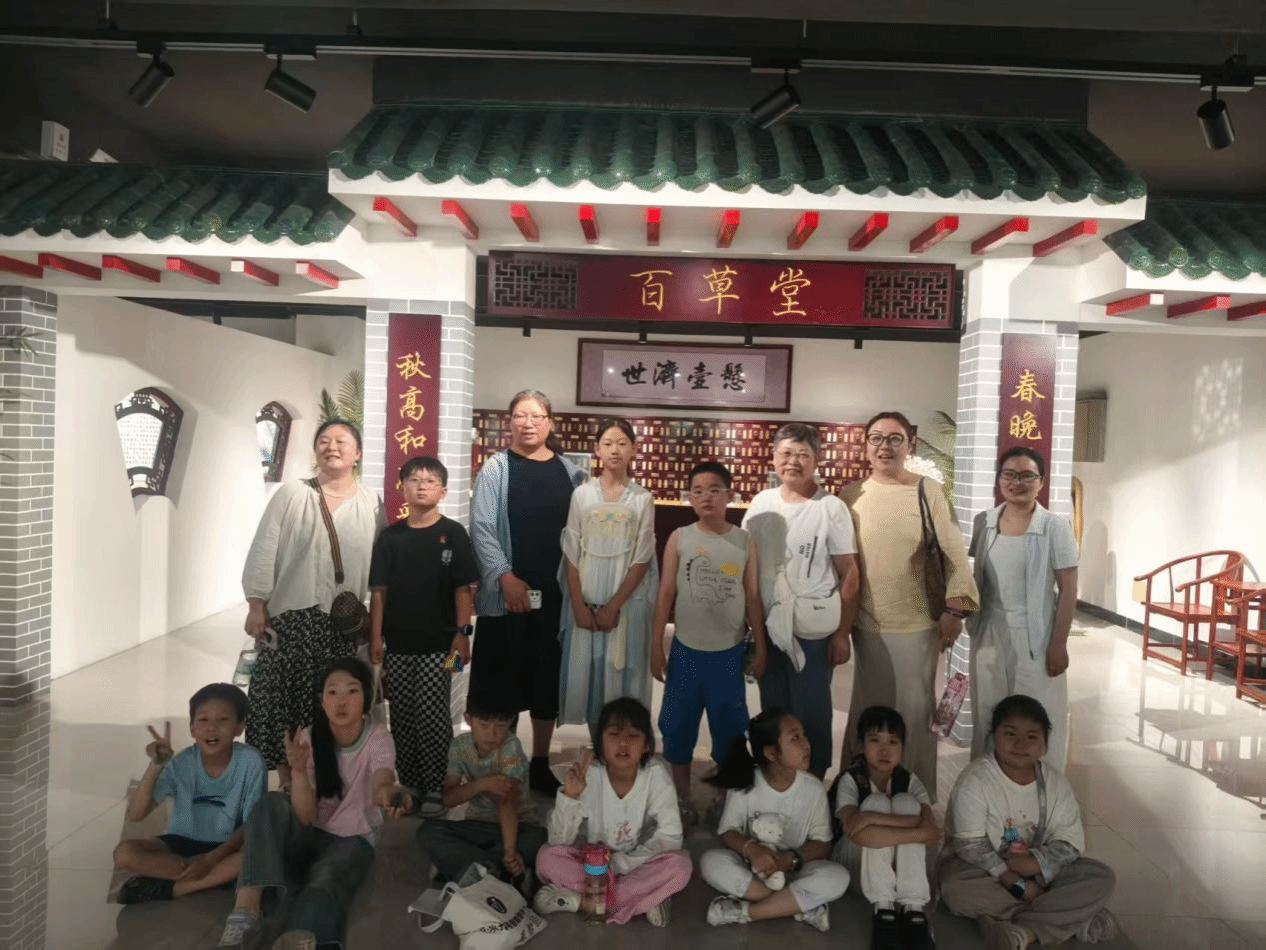 医启童心 研学筑梦——政通路小学走进澍青医学博物馆开展研学实践活动