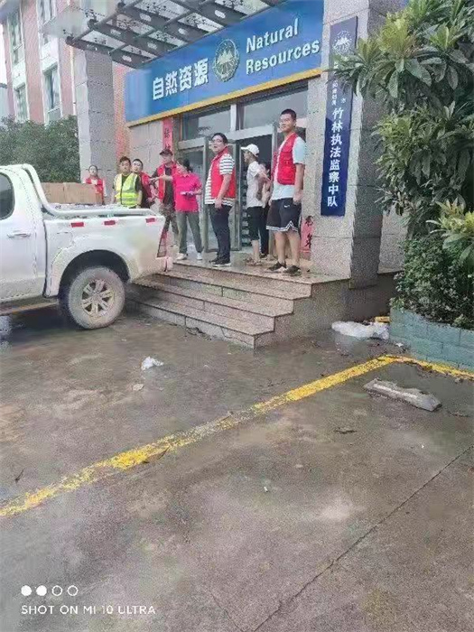 fa64629add0046f68a72c25f557a42d5.jpg