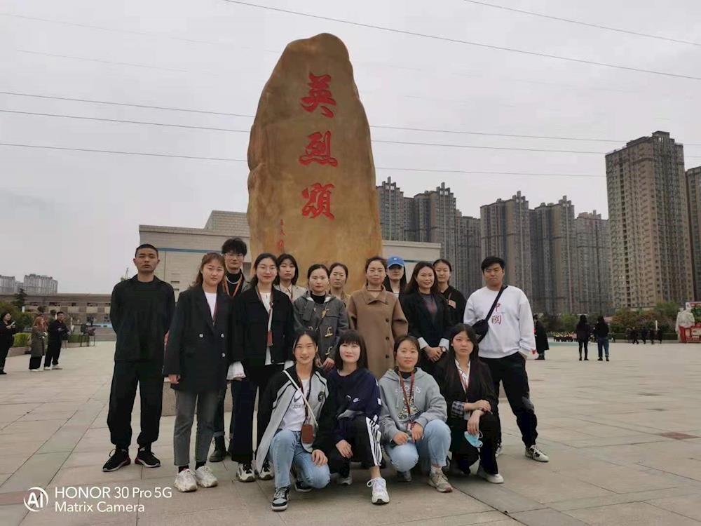 c83e42752aea46f9a22100911f253e4a.jpg c83e42752aea46f9a22100911f253e4a.jpg