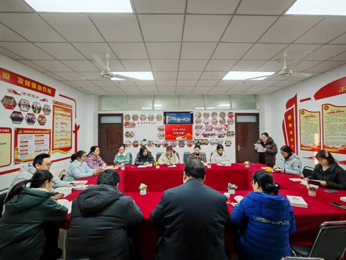 56bfd43176f7bf4db7ea576df045f75b