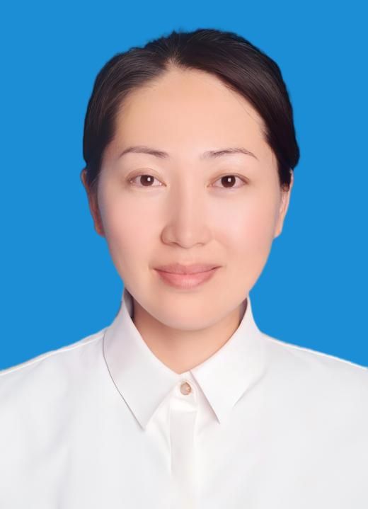 时艳华